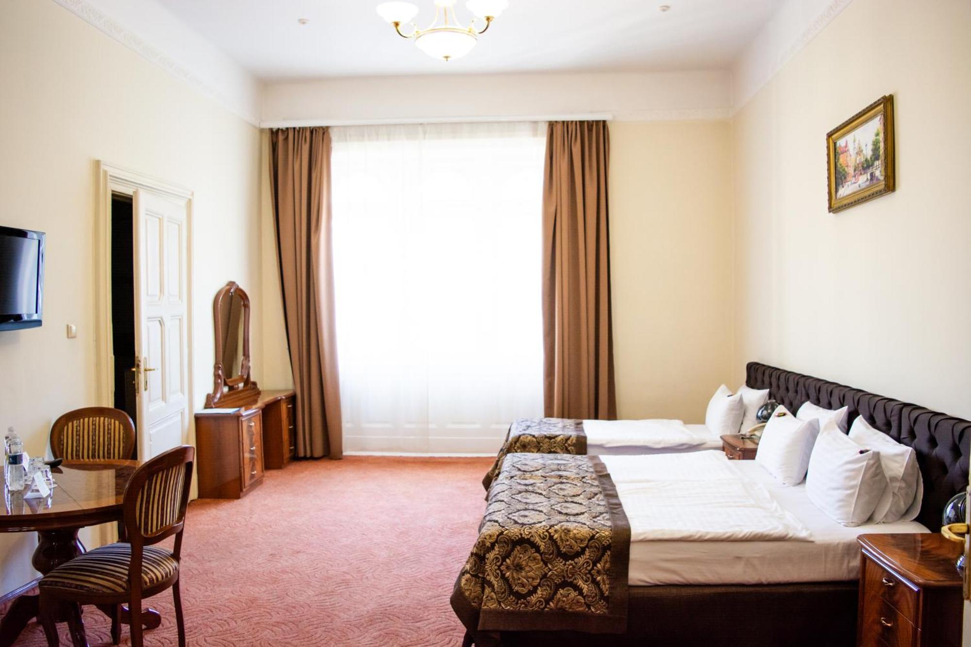 George Hotel Λβιβ Εξωτερικό φωτογραφία