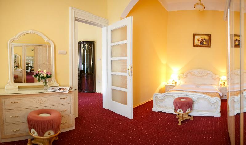 George Hotel Λβιβ Εξωτερικό φωτογραφία