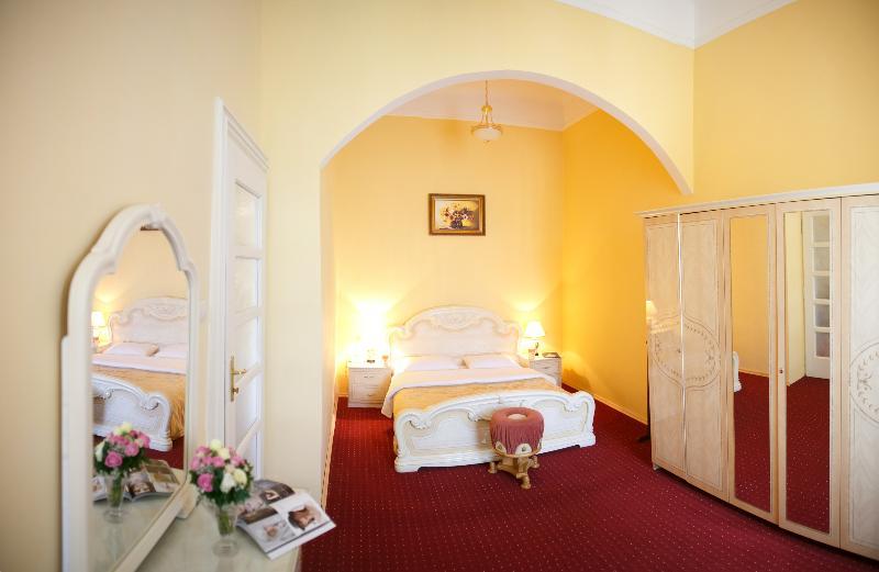 George Hotel Λβιβ Εξωτερικό φωτογραφία